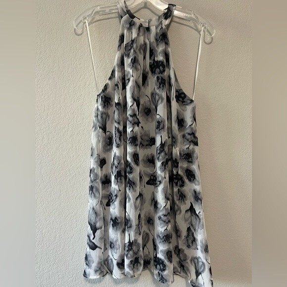 ASTR Sleeveless Floral Print Midi Dress Size Large in Chiffon | Lined - Picture 1 of 11